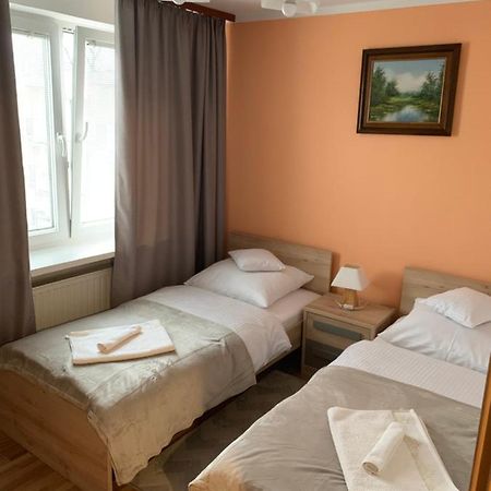 Apartament Praski 5 Minut Od Metra I Starego Miasta Spacerem Do Zoo I Konesera Warschau Exterior foto